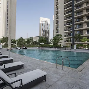 Higuests - Artistic Apt With Balcony Overlooking Canal , دبي الإمارات العربية المتحدة